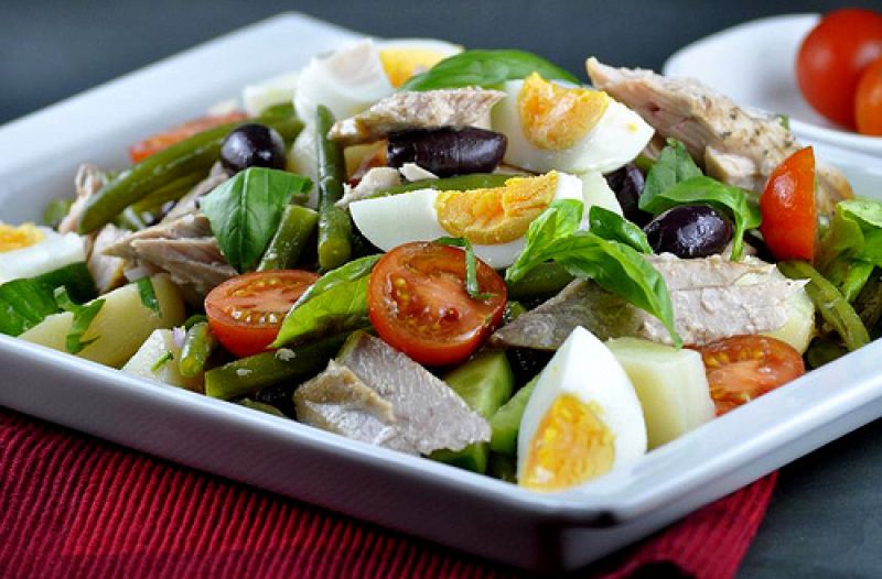 Hrvatska Kostajnica - hrvatska-kostajnica.net - Salata s tunom