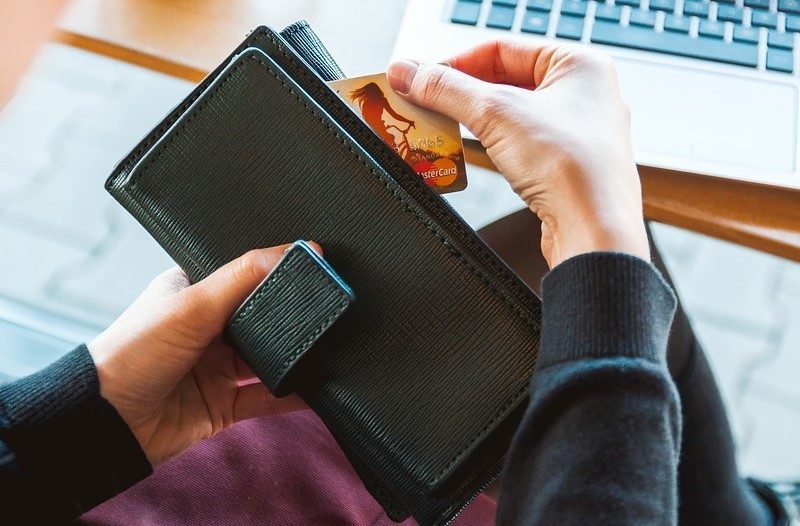 Hrvatska Kostajnica - hrvatska-kostajnica.net - Tehnologija i znanost - Odlične vijesti za Hrvate: Od danas vrijede nova pravila za online kupovinu